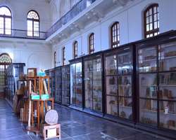 The large hall of the museum display the utensils, coins, and weapons used by Himalayan residents ages ago The large hall of the museum display the utensils, coins, and weapons used by Himalayan residents ages ago.